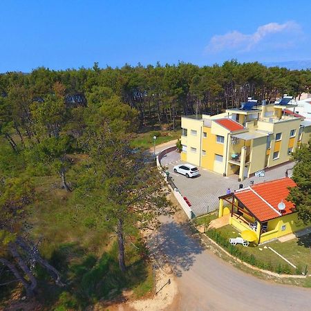 House On The Beach Tin Привлака Экстерьер фото