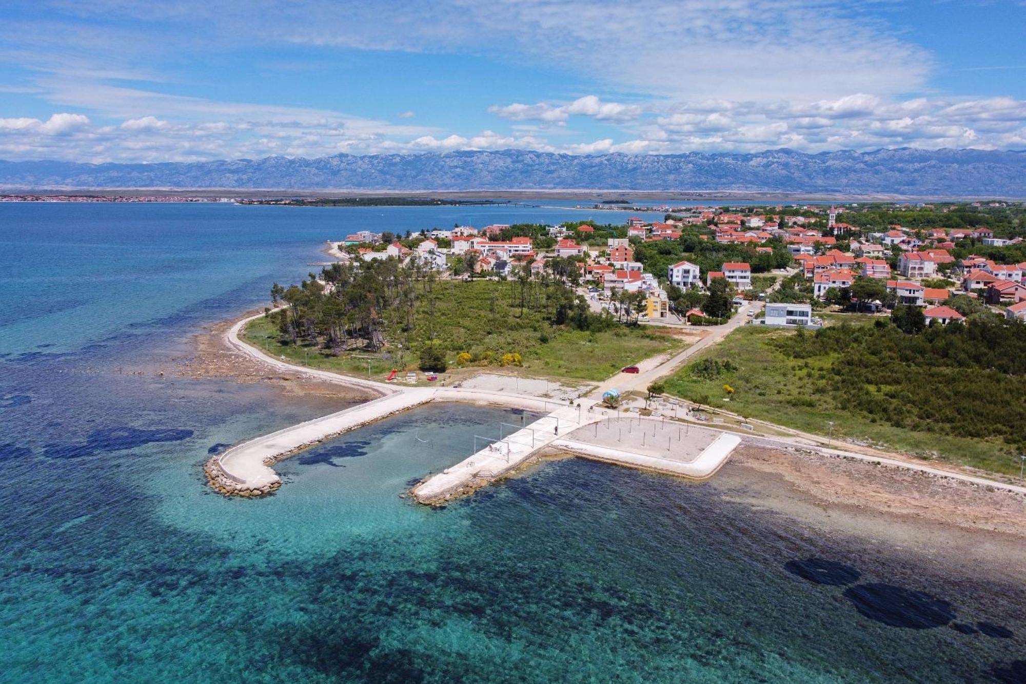House On The Beach Tin Привлака Экстерьер фото