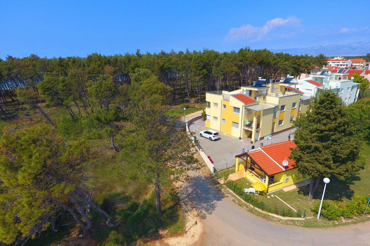House On The Beach Tin Привлака Экстерьер фото